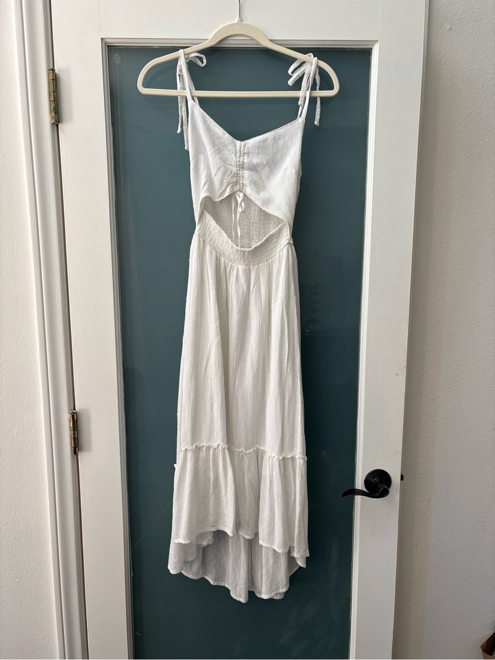 Hollister White High-Low Tie-Shoulder Cutout Maxi Dress